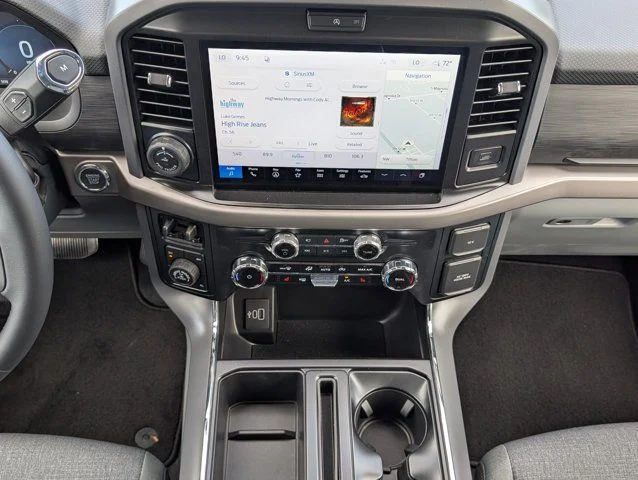 New 2026 Marsh Gray Ford XLT image 7