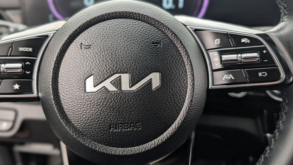 2025 Kia Seltos S - Photo 25