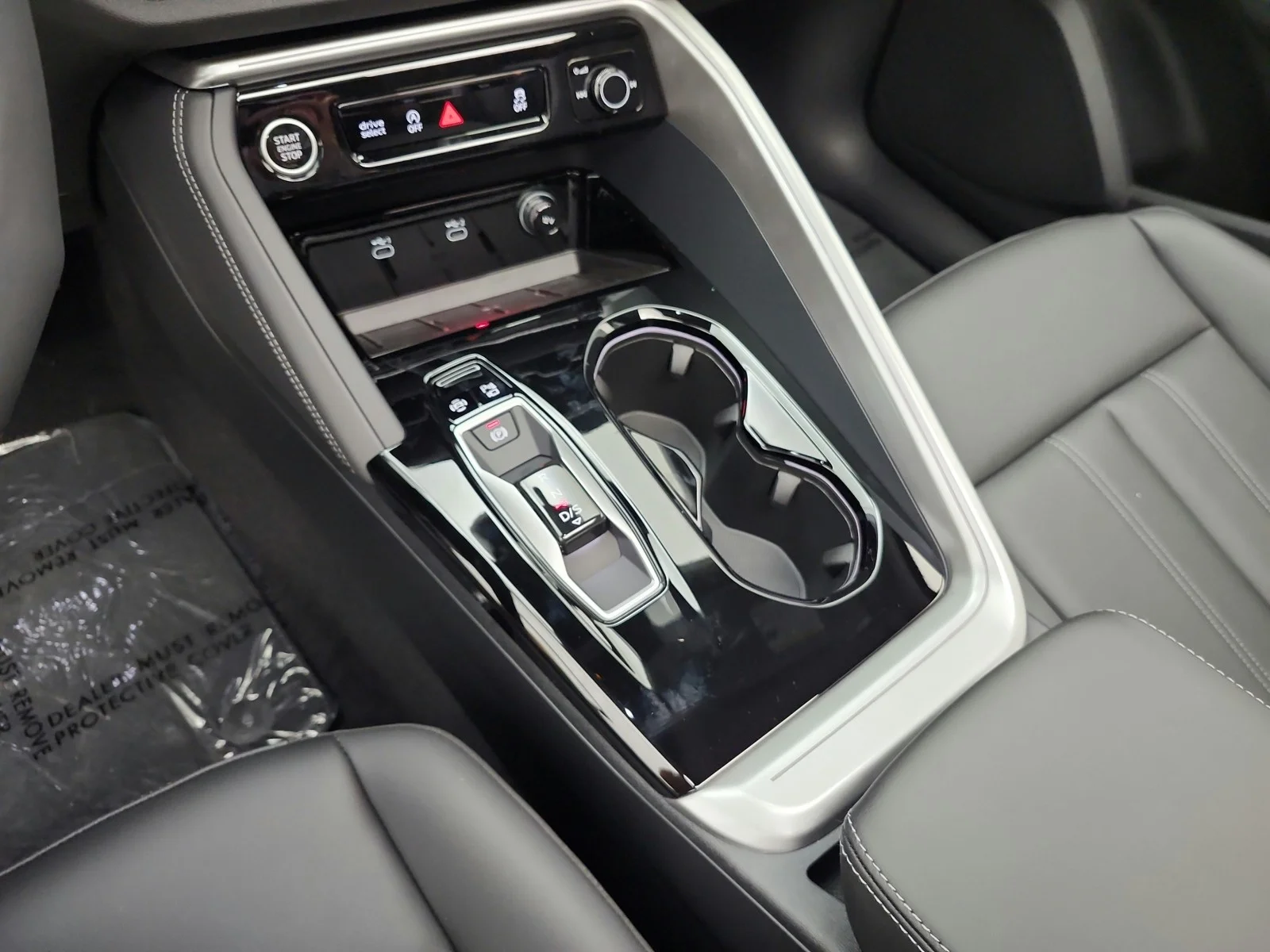 New 2026 District Green Metallic Audi Premium 2.0 TFSI quattro image 13