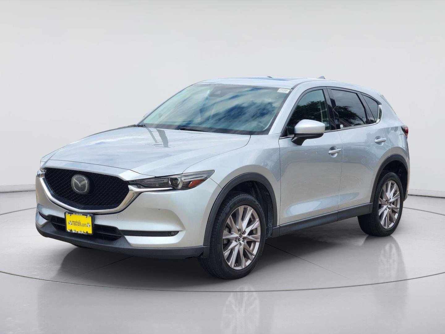 Used 2020 Sonic Silver Metallic Mazda Grand Touring image 3