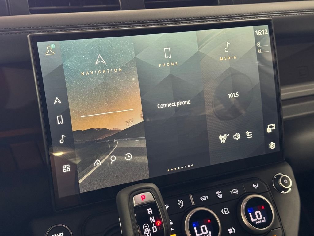 New 2026 Borasco Grey Land Rover X-Dynamic SE image 21