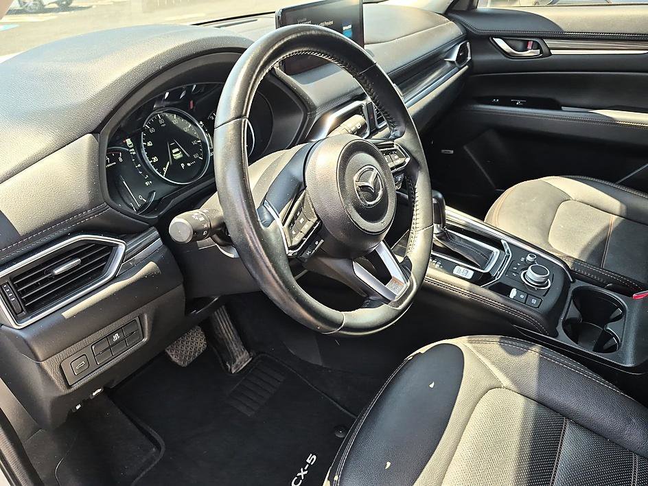 Used 2022 Snowflake White Pearl Mica Mazda 2.5 S Premium Package image 16