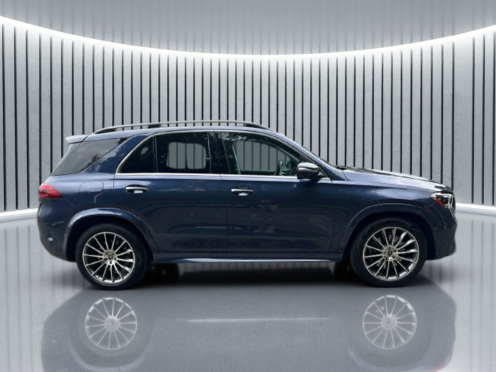Certified Used 2026 Blue Mercedes-Benz GLE 350 image 6