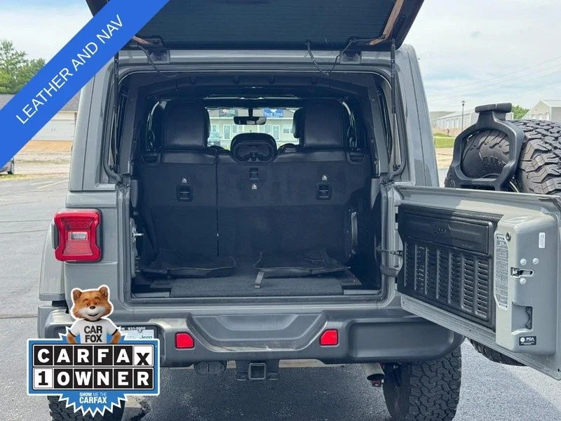 Used 2022 Gray Jeep Unlimited Rubicon image 4