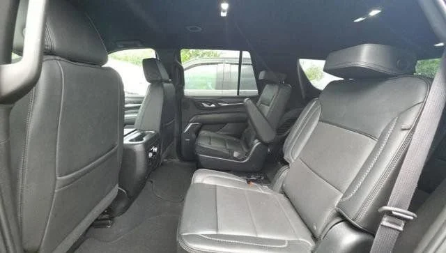 Used 2023 Onyx Black GMC Denali image 5