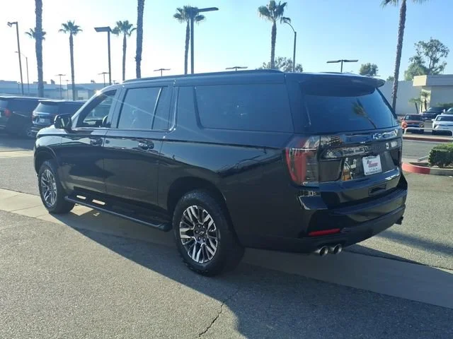 Used 2025 Black Chevrolet Z71 image 6