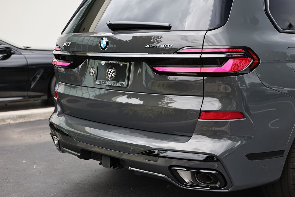 New 2027 Dravit Grey Metallic BMW xDrive40i image 9