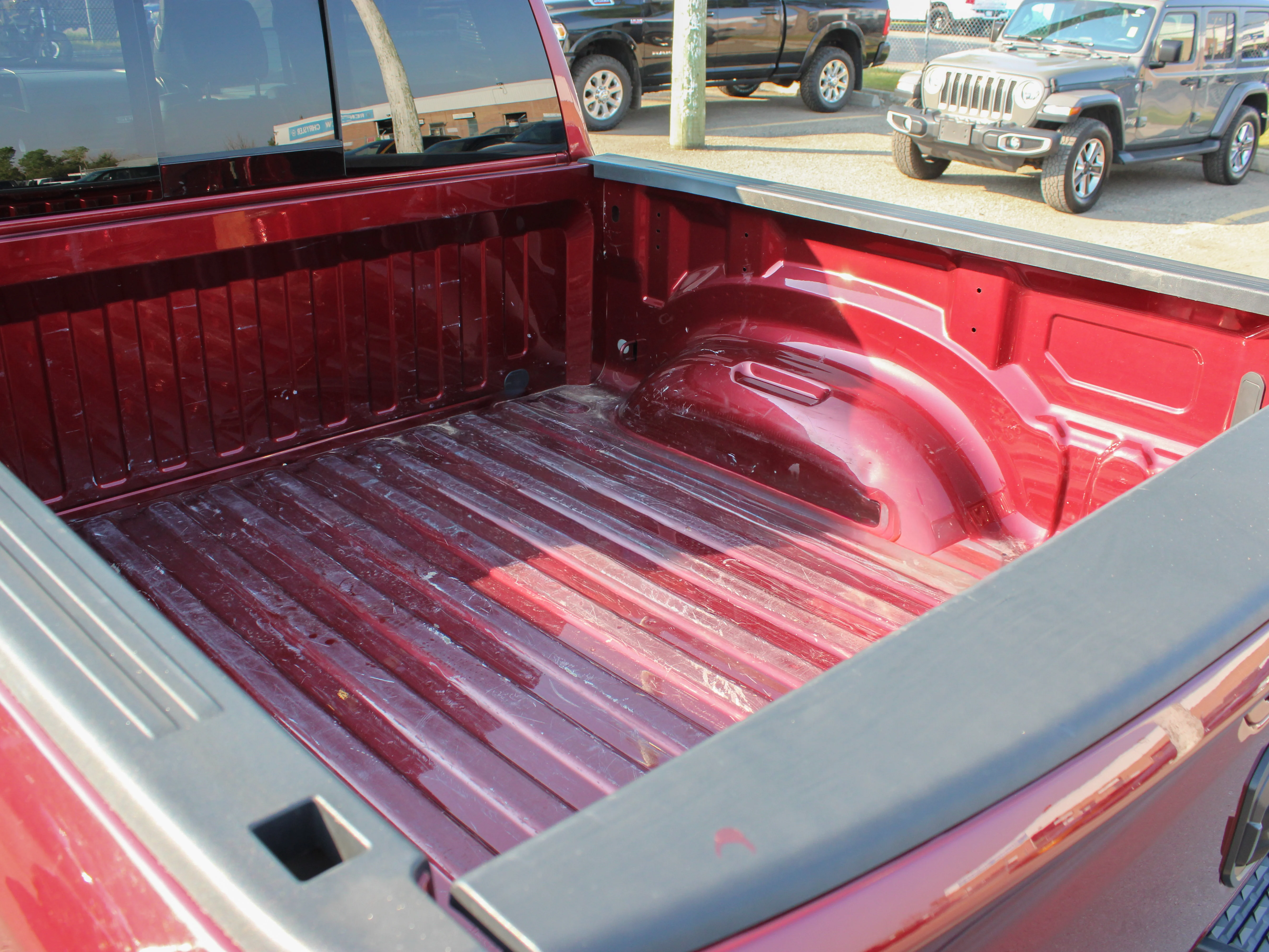 Used 2019 Red RAM Sport* | Heated & Ventilated Seats | Panoramic Sunroof | Electronic Locking Rear Differential | image 19
