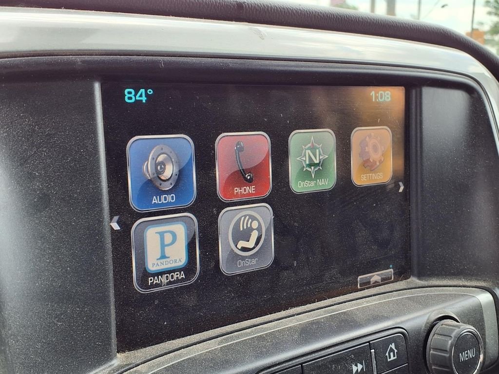 Used 2014 White Chevrolet LT image 17