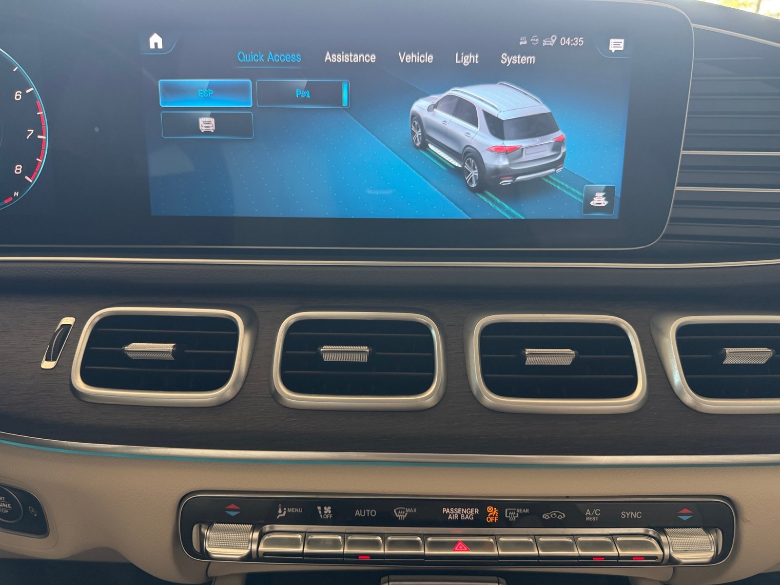 Used 2020 Iridium Silver Metallic Mercedes-Benz GLE 350 image 21