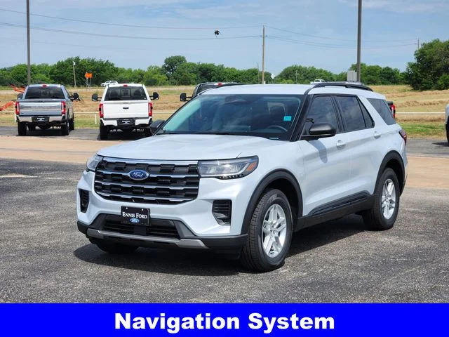 New 2026 Space White Metallic Ford Active image 3