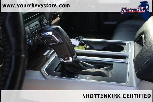 Used 2018 White Ford Lariat image 26