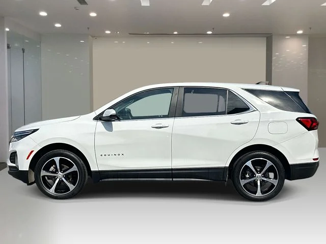 Used 2024 White Chevrolet LT image 2