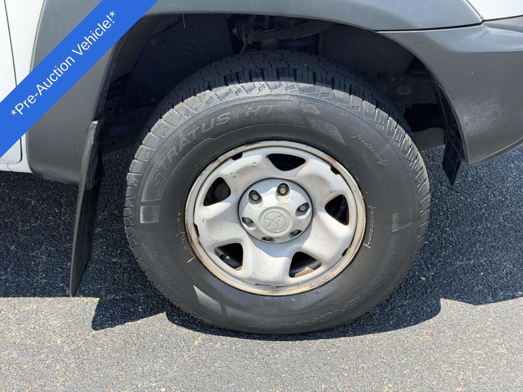 Used 2012 White Toyota Base image 24