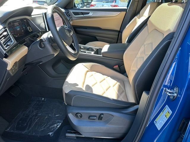 New 2026 Mountain  Lake Blue Metallic Volkswagen 2.0T SE w/Technology image 9