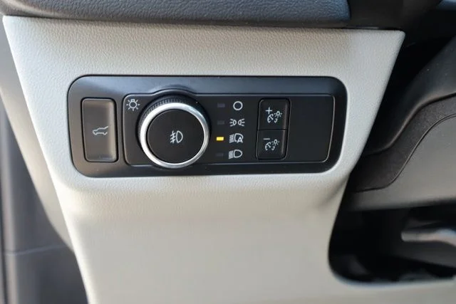 Certified Used 2024 White Metallic Ford Platinum image 12