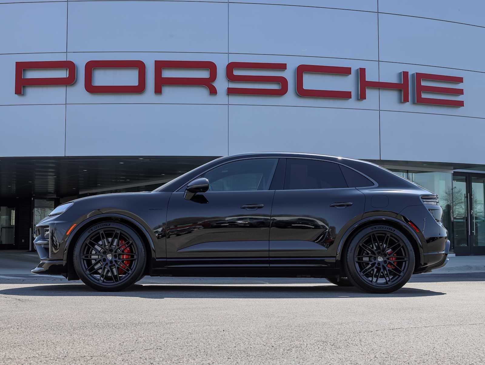 Used 2024 Porsche Macan Turbo Electric with VIN WP1AC2XA9RL200484 for sale in Rockford, IL
