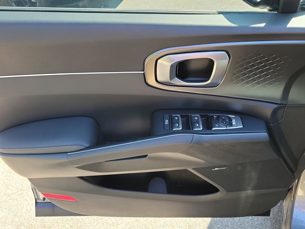 New 2026 Gray Kia EX image 21