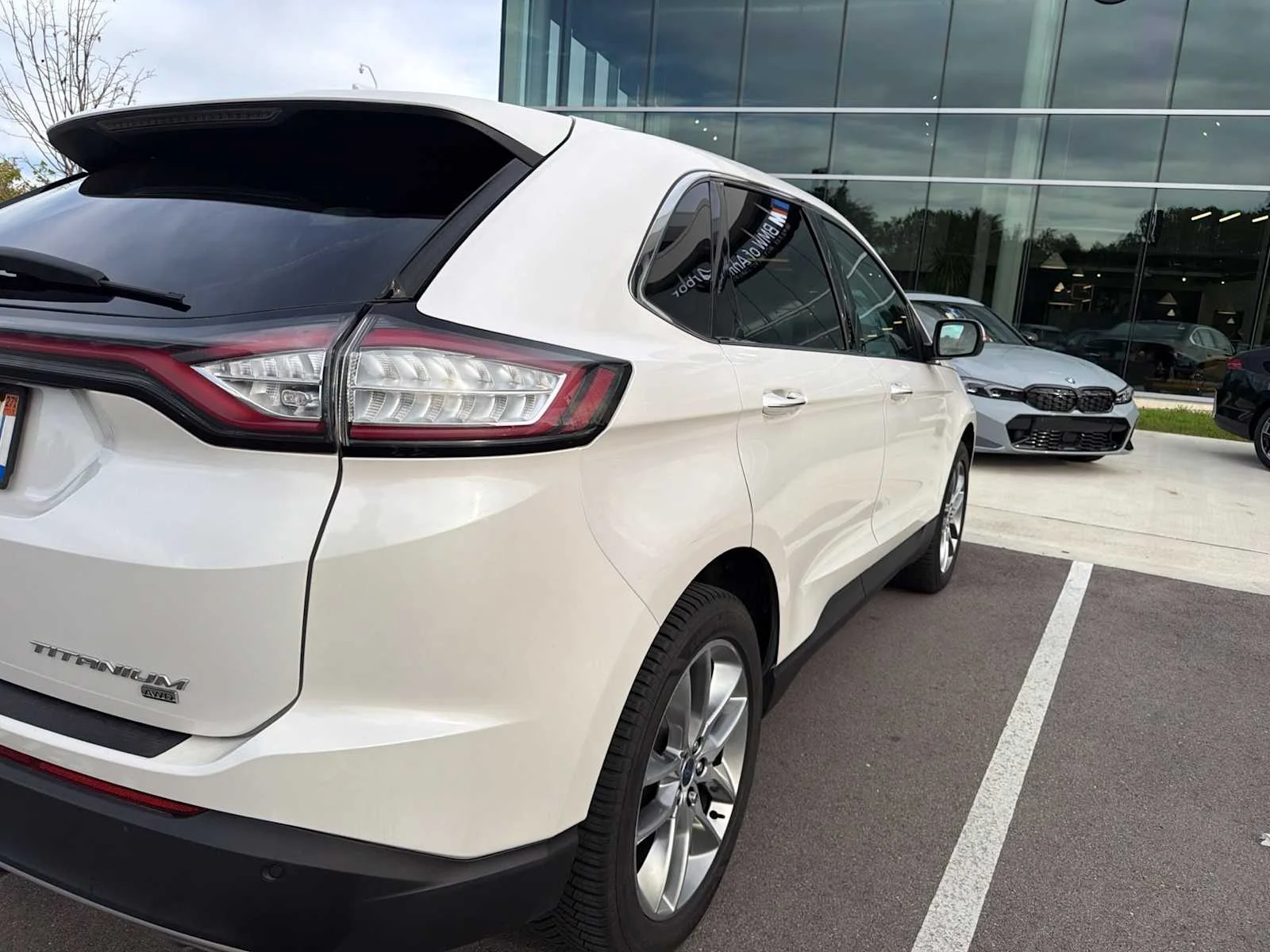 Used 2015 White Platinum Metallic Tri-Coat Ford Titanium image 8
