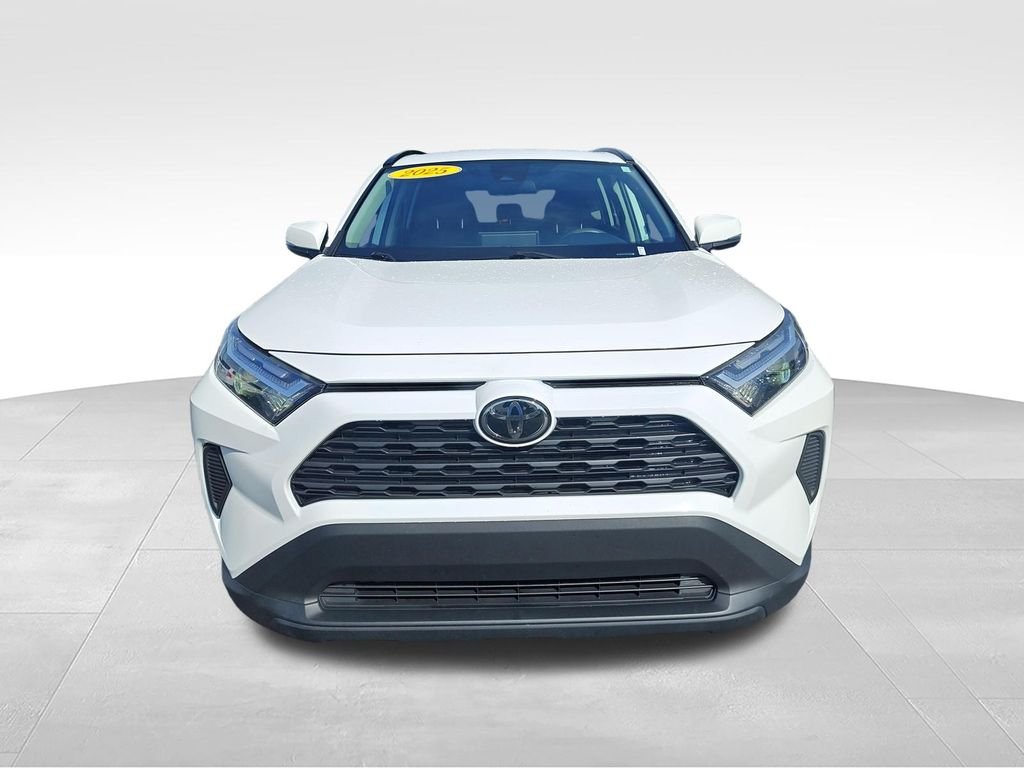 Used 2025 White Toyota XLE image 8