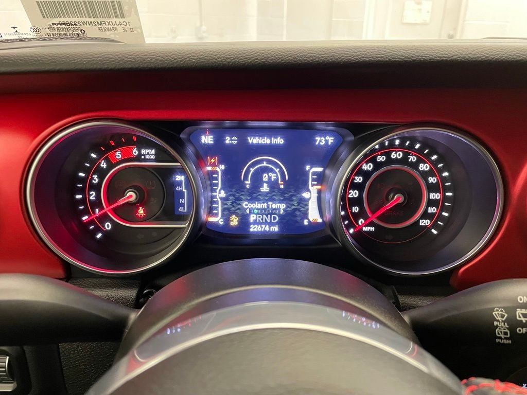 Used 2022 Red Jeep Unlimited Rubicon image 14