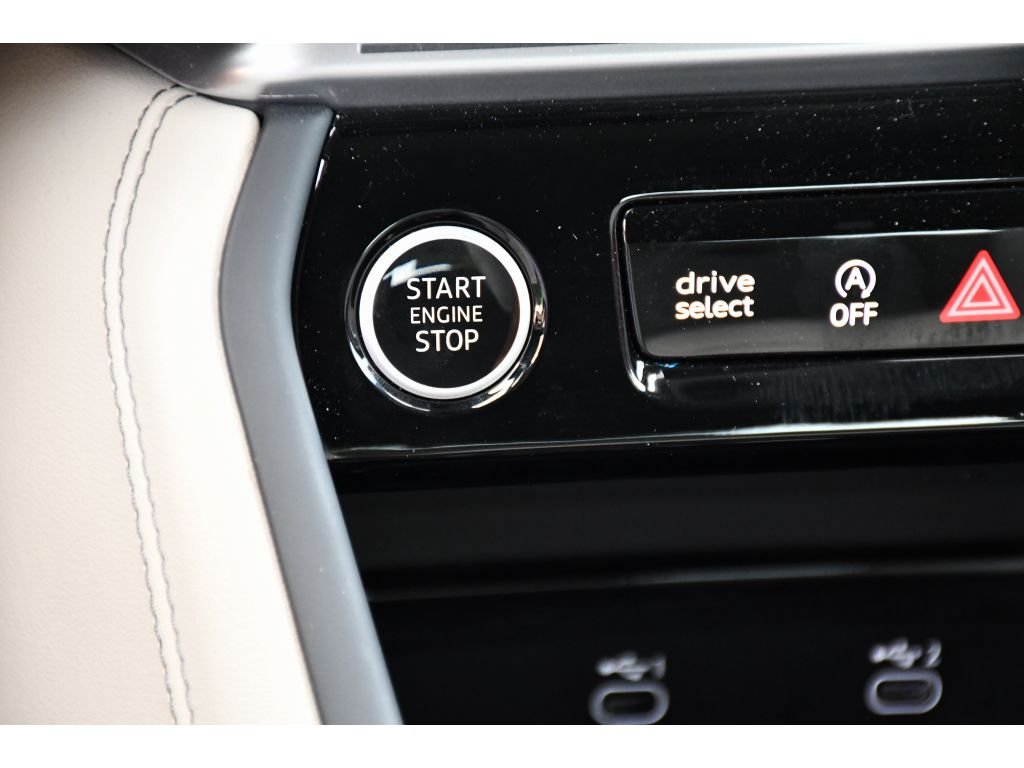 Used 2025 District Green Metallic Audi Premium Plus image 34