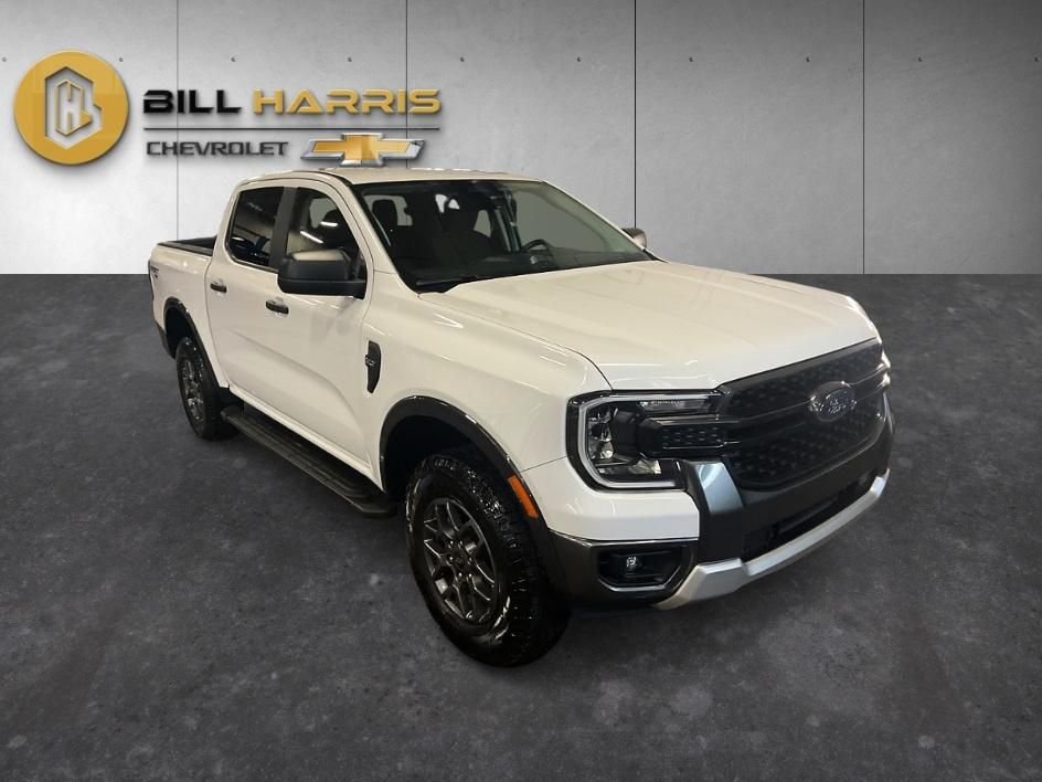 Used 2024 White Ford XLT image 9