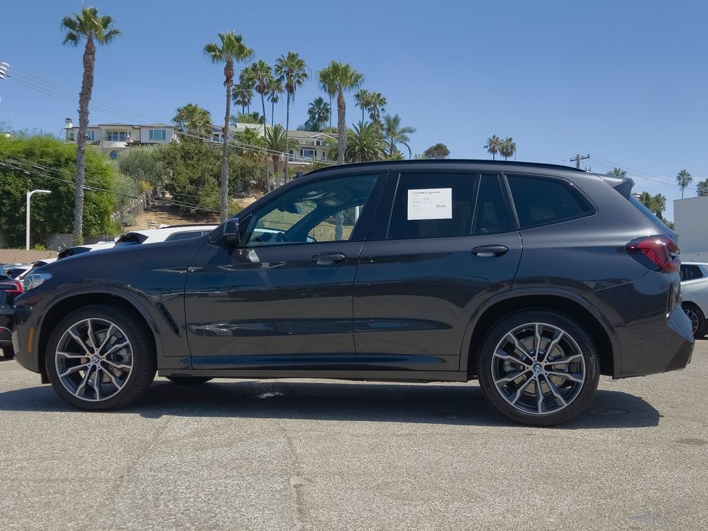 Used 2024 Dark Graphite Metallic BMW sDrive30i image 23