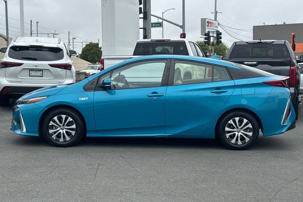 Certified Used 2022 Blue Toyota XLE image 7