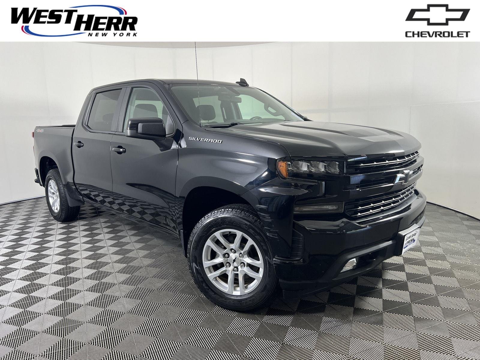 Used 2019 Black Chevrolet RST image 1