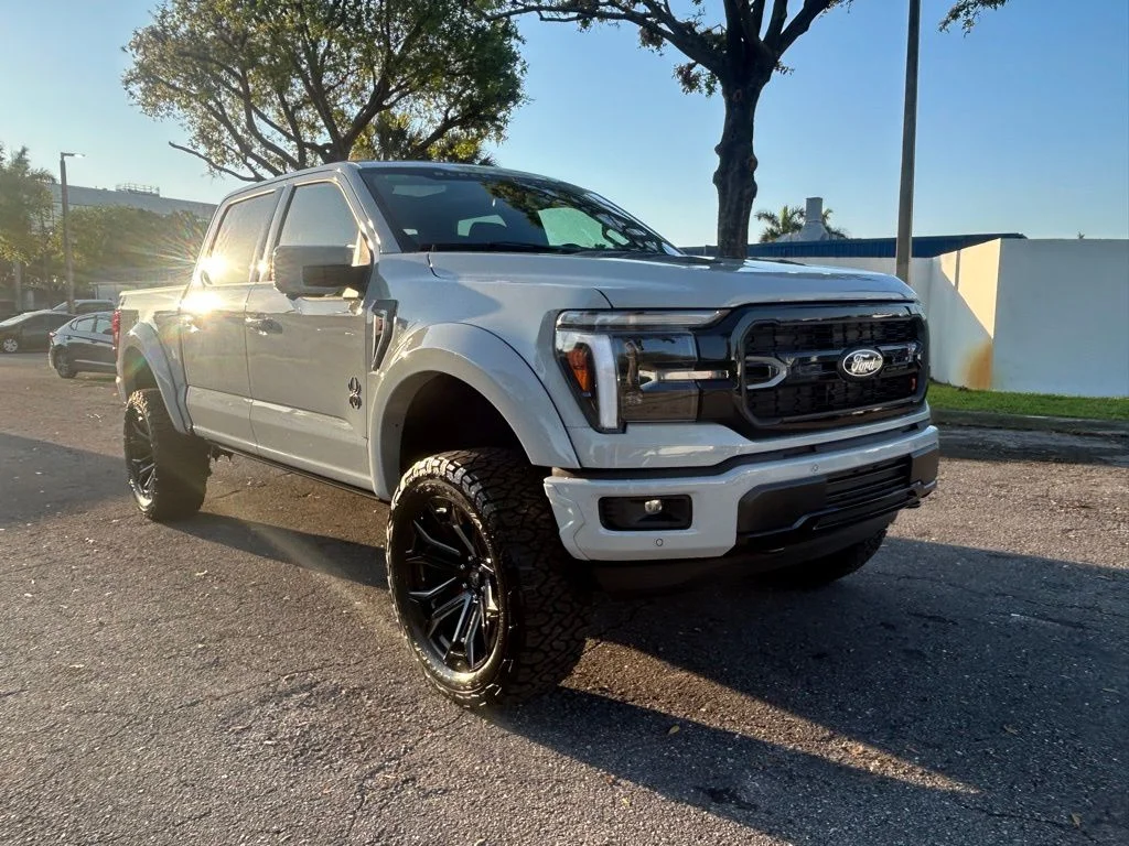 New 2026 Avalanche Ford Lariat image 2