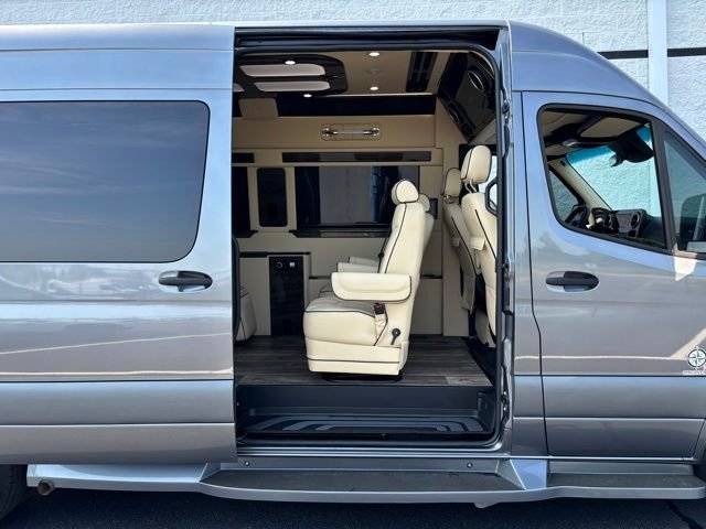 Used 2023 Gray Mercedes-Benz Midwest Automotive image 7