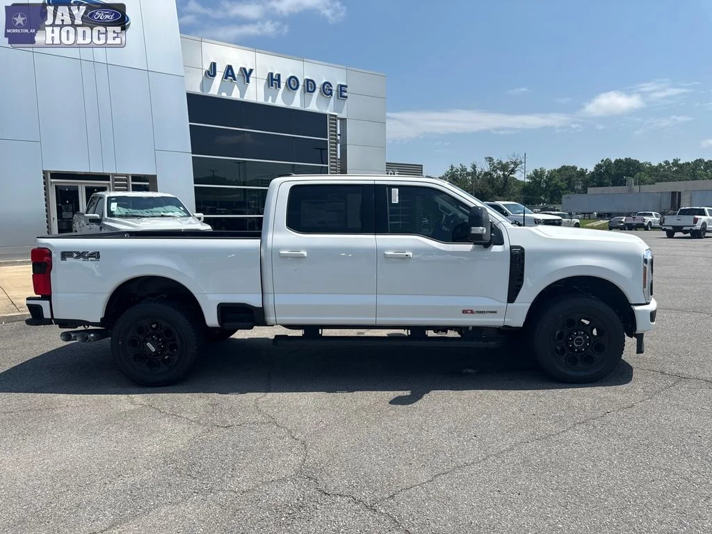 New 2026 Star White Metallic Tri-Coat Ford F-250® Lariat® image 8