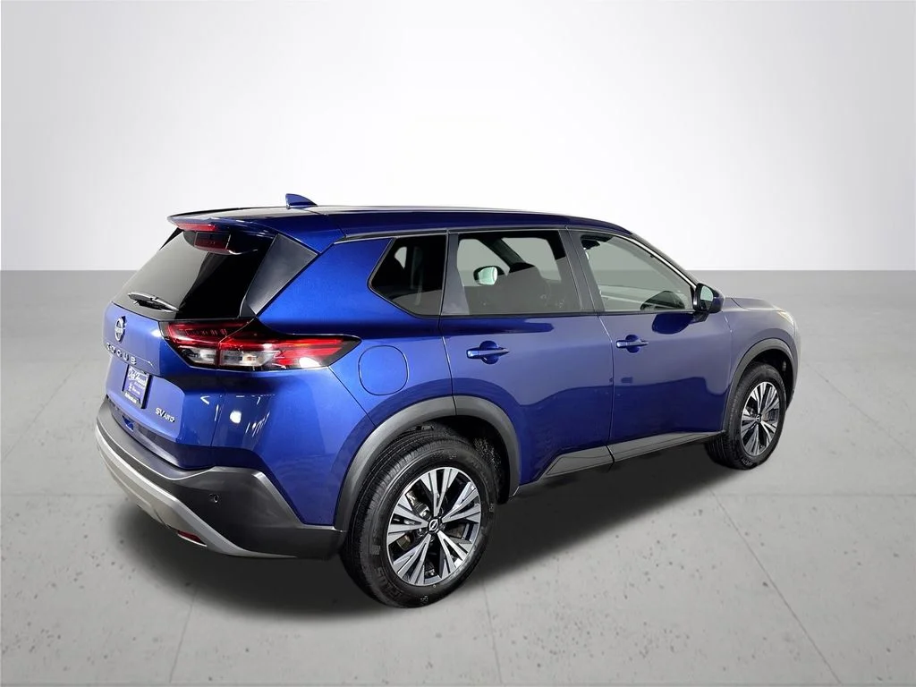 Used 2023 Blue Nissan SV image 6