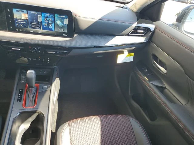 2026 Nissan KICKS SR - Photo 17