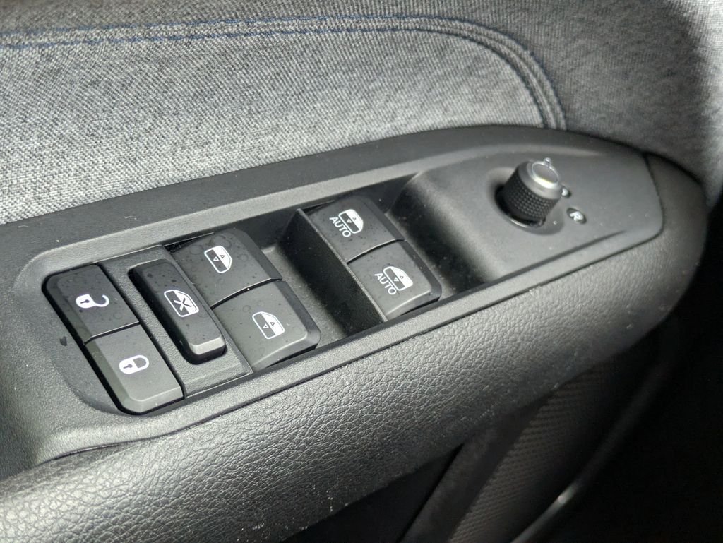 Used 2024 White Jeep Sport image 23