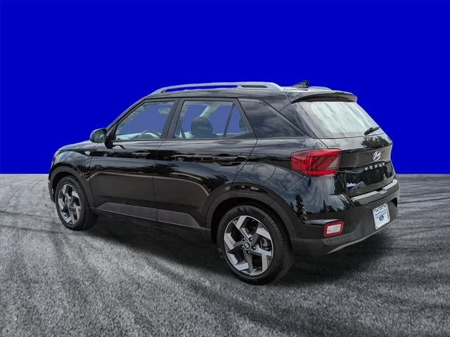 Certified Used 2022 Black Noir Pearl Hyundai SEL image 6