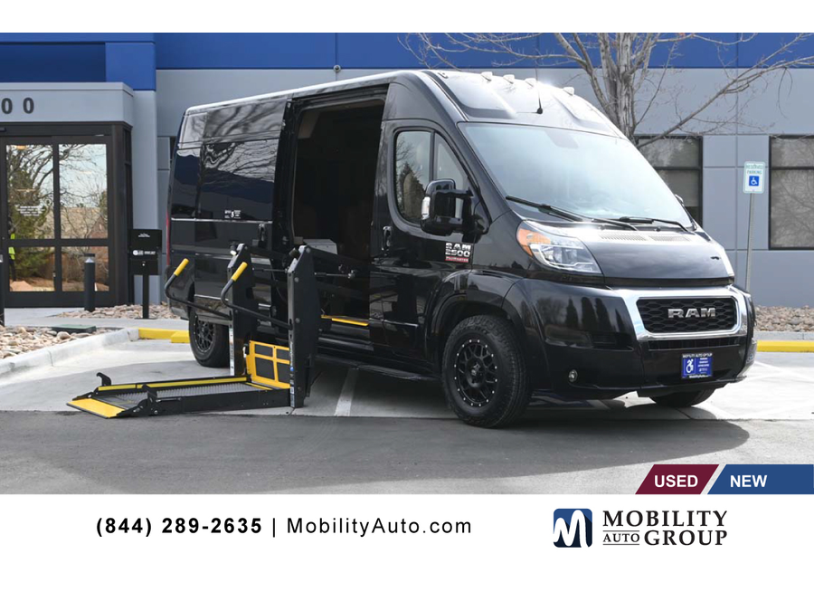 2021 RAM ProMaster Window Van Base