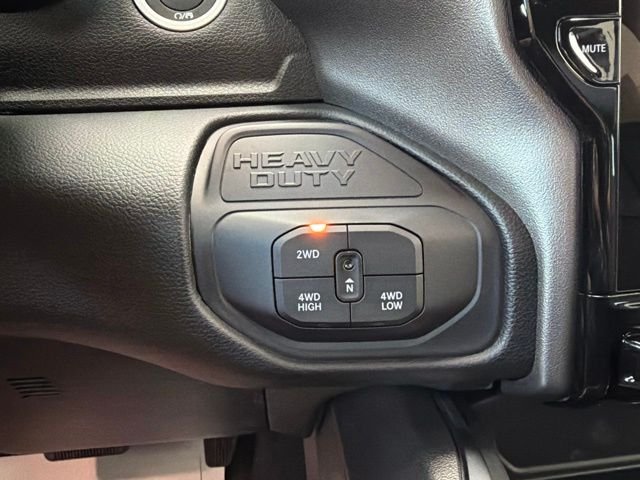 New 2026 Ceramic Gray Clear-Coat Exterior Paint RAM Laramie image 27