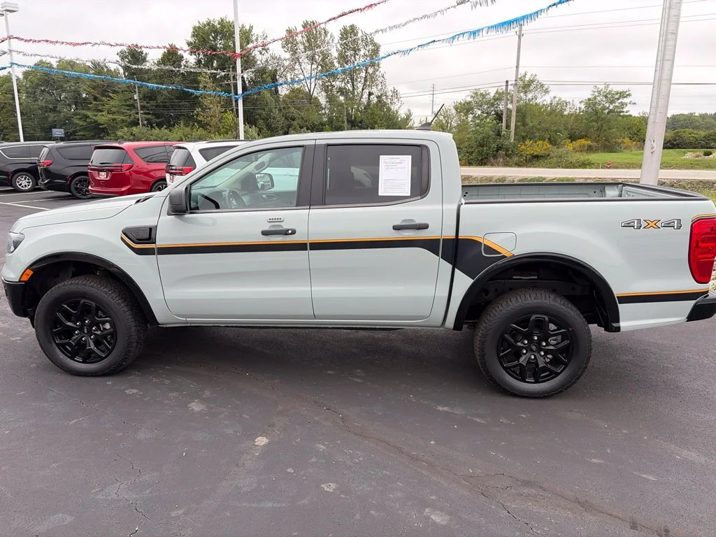 Used 2022 Green Ford XLT image 11
