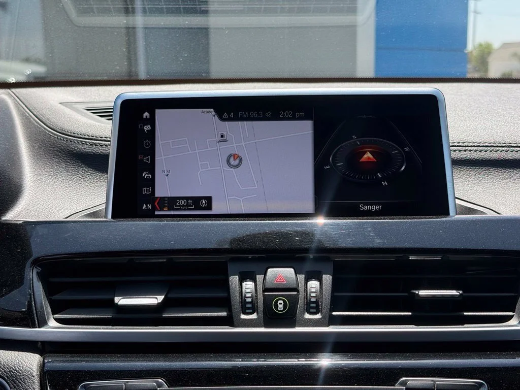 Used 2020 Black BMW sDrive28i image 26