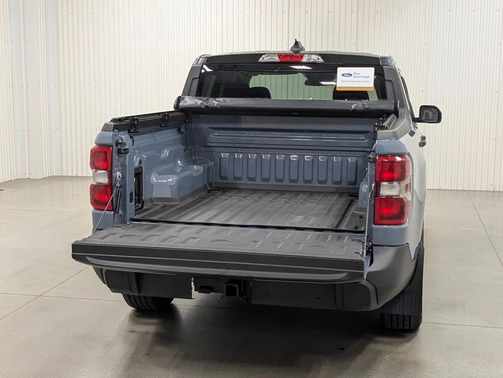 Certified Used 2025 Azure Gray Metallic Ford XLT image 21