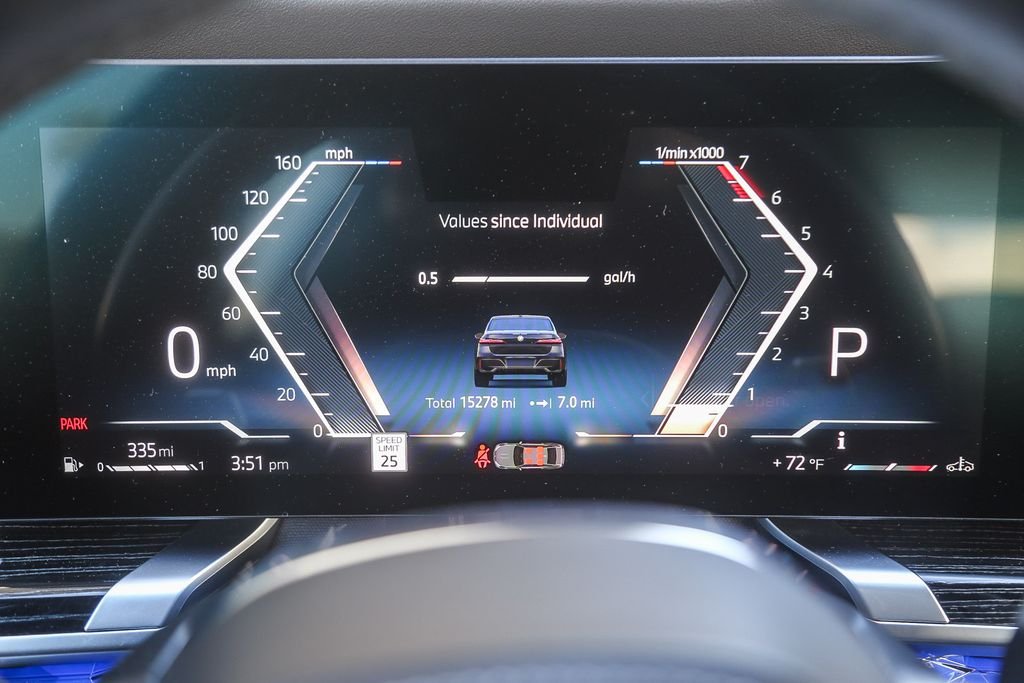 2024 BMW 7 Series 760i - Photo 19