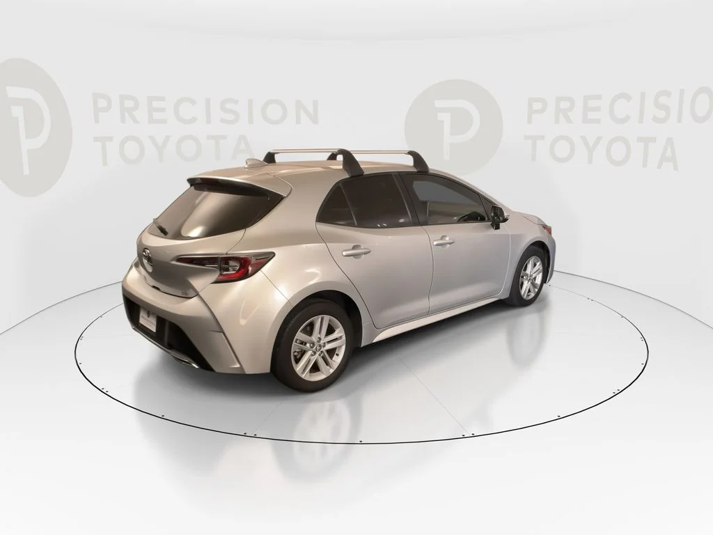 Used 2019 Classic Silver Metallic Toyota SE image 20