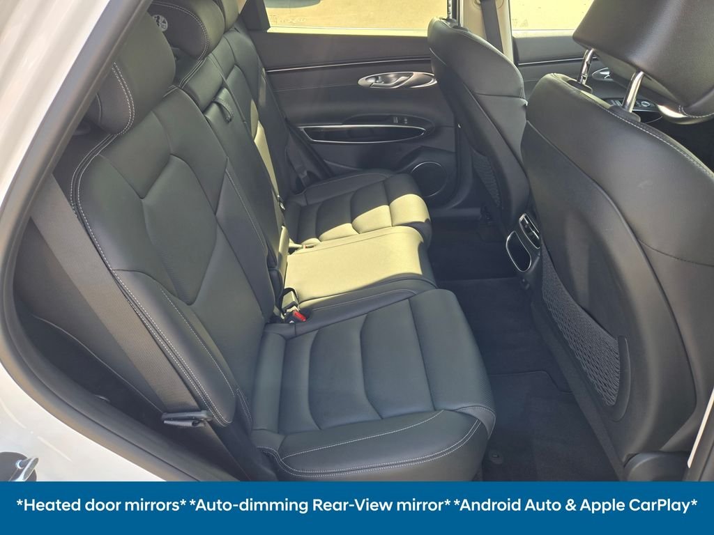 2025 GENESIS GV70 Standard - Photo 17