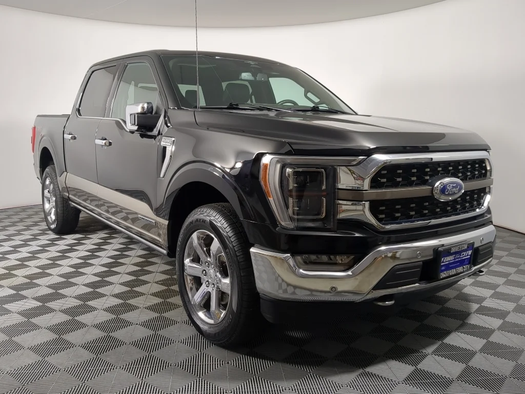 Used 2023 Agate Black Ford King Ranch image 2