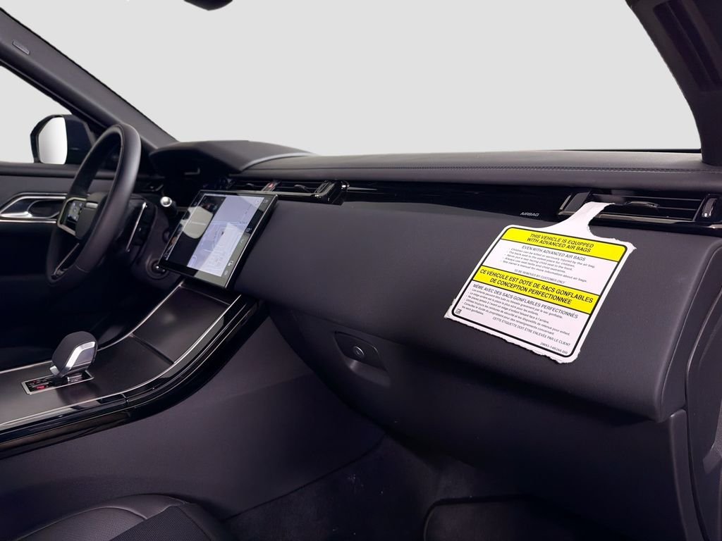New 2026 Varesine Blue Land Rover Dynamic SE image 31