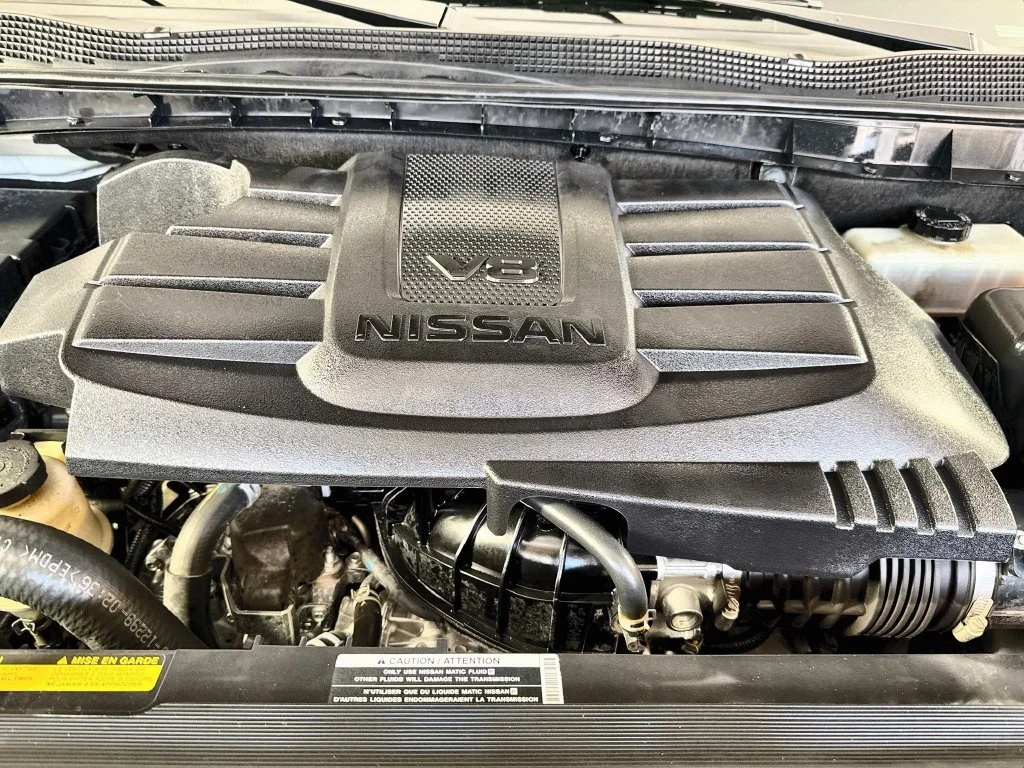 Used 2024 White Nissan PRO-4X image 38