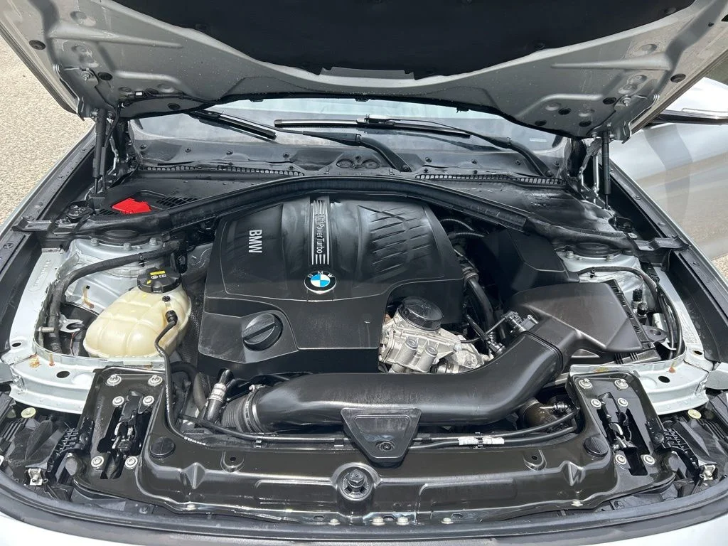 Used 2015 Silver BMW 335i xDrive Gran Turismo image 27