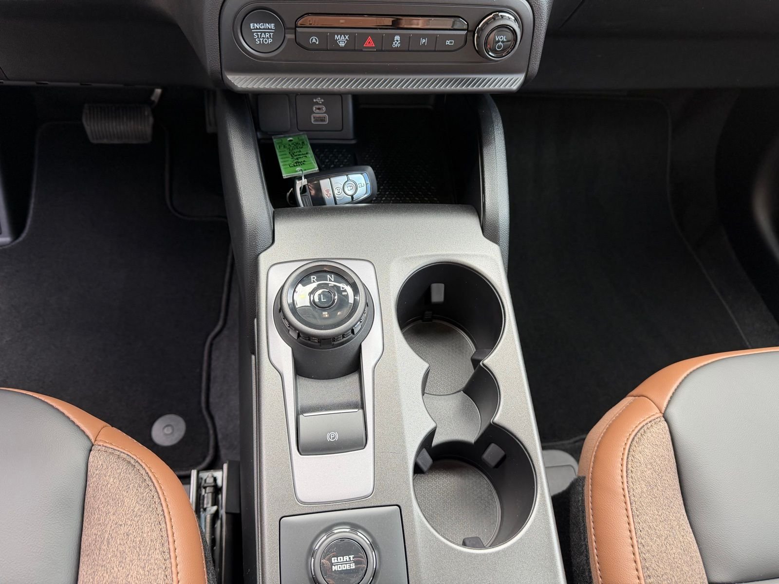 New 2026 Space White Metallic Ford Outer Banks® image 21